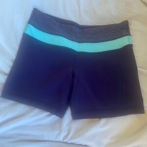Lululemon. Reversible  shorts